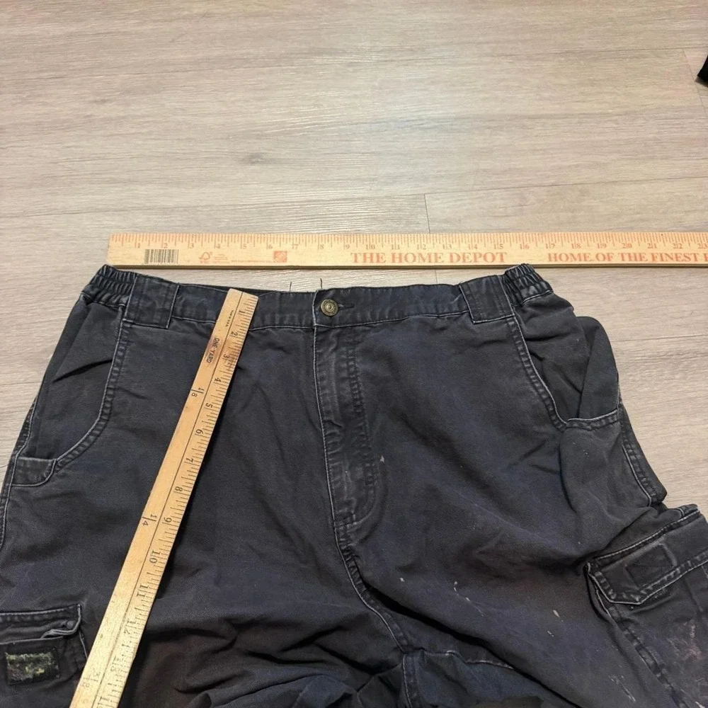 32x30 Faded Distressed Cargo Jeans Y2K Grunge Vintage